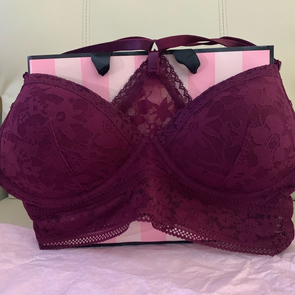 NWT Victoria Secret bra - Picture 2 of 5